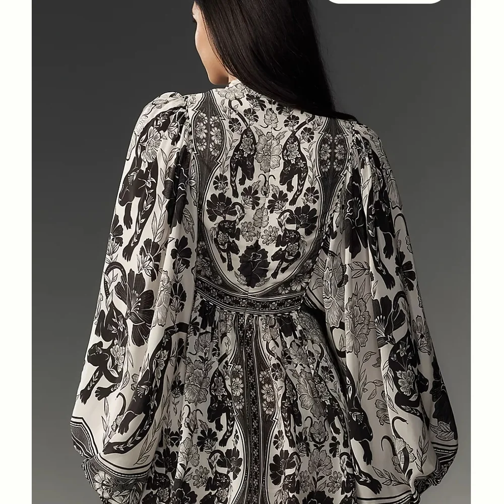 FARM Rio Monochrome Floral Dress - Picture 2 of 5